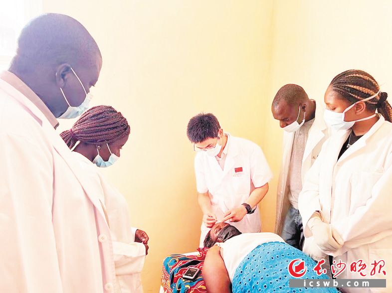 津巴布韦篮球队备战非洲锦标赛的简单介绍