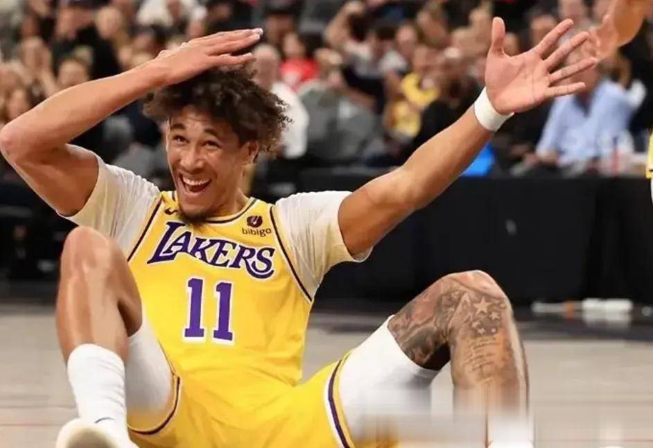  老鹰加时险胜凯尔特人 